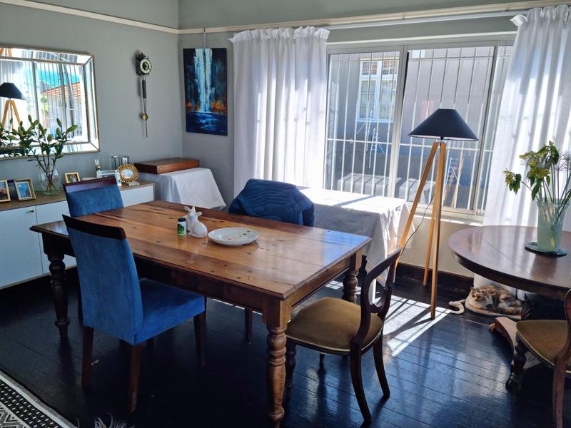 4 Bedroom Property for Sale in Green Point Western Cape